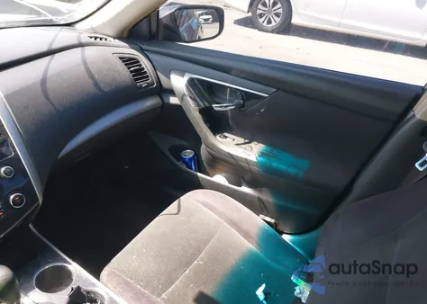 2013 Nissan Altima 2.5 S from USA, damaged, VIN 1N4AL3AP3DN530535